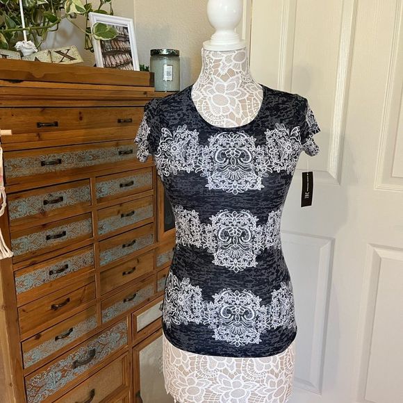 INC XS Twilight Blue Stud Burnout Top NWT - Picture 3 of 11